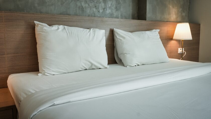 Lit bébé matelas & alèse